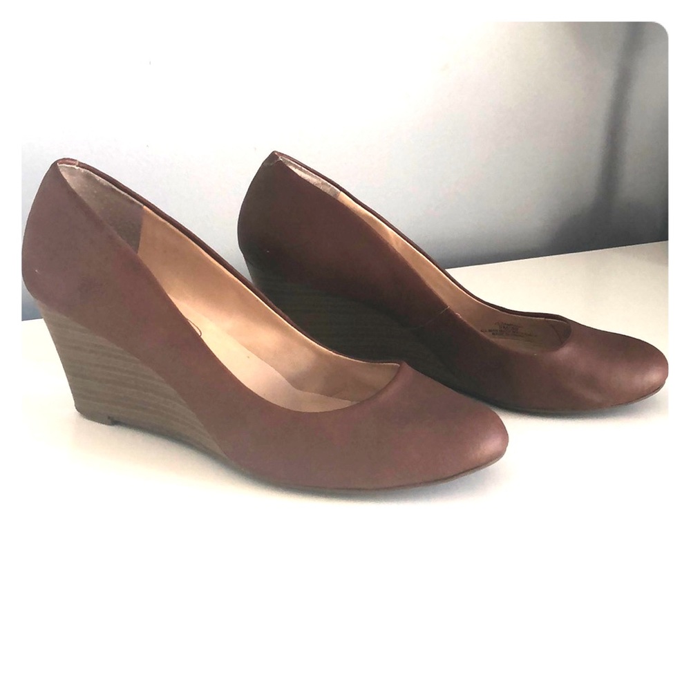Camel wedge heels, lightly worn.